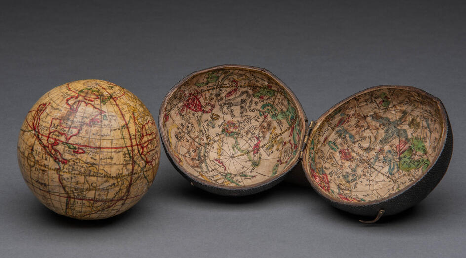 Pocket globe and case